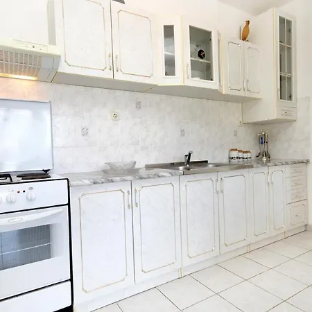 Апартаменты With Parking Space Prizba, Korcula - 219 *